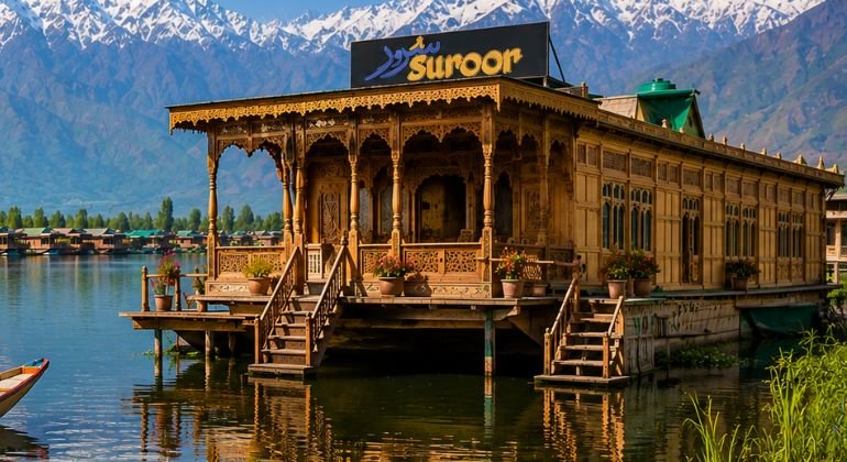 Why_Guests_Choose_Suroor