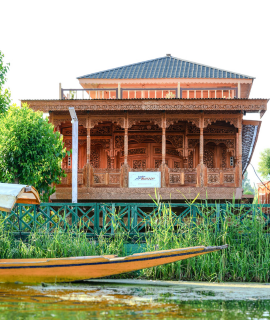 Front deck view of Suroor houseboat on Dal Lake Srinagar
